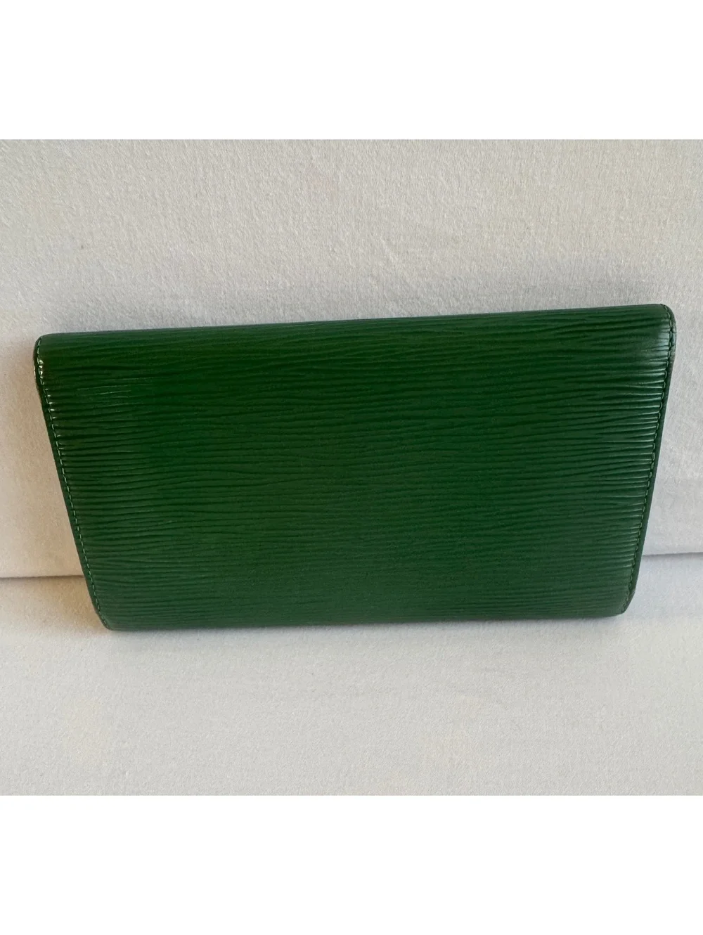 Louis Vuitton Porte-Trésor International Wallet Green Epi Leather Spain COA